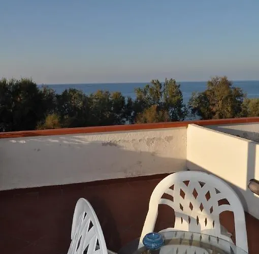 Cerniglia Отель типа 