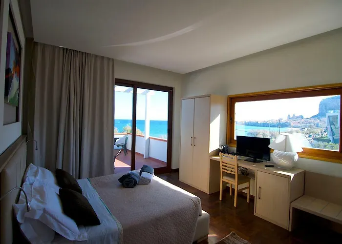 Cerniglia 4* Cefalù