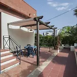 Bed & Breakfast Cerniglia 4*