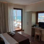 Cerniglia 4* Cefalù