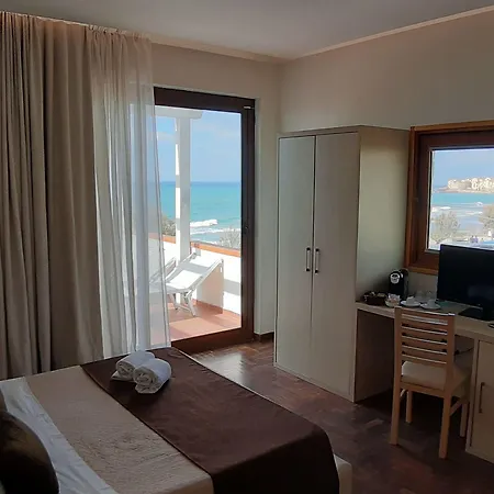Cerniglia 4* Cefalu