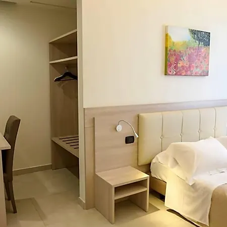 Bed & Breakfast Cerniglia 4*