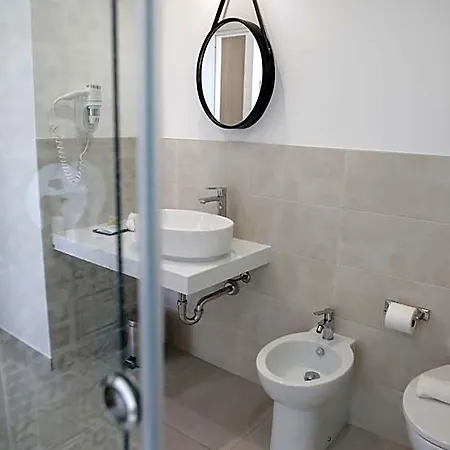 Cerniglia Bed & Breakfast 4*