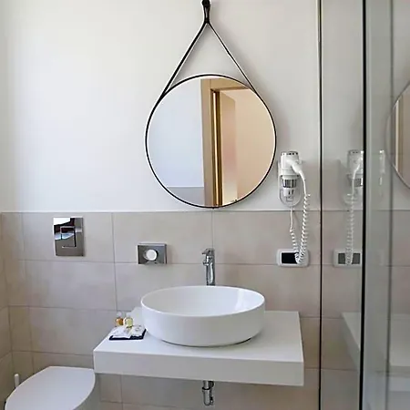 Bed & Breakfast Cerniglia 4*