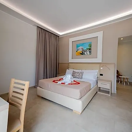 Bed & Breakfast Cerniglia 4*