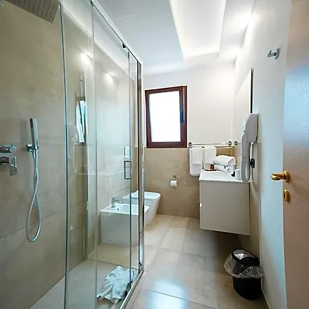 Bed & Breakfast Cerniglia 4*