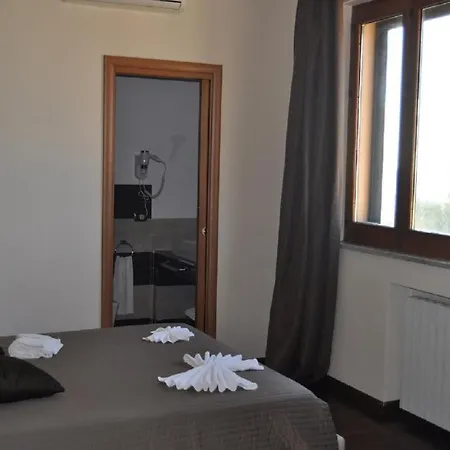 Bed and Breakfast Cerniglia 3*