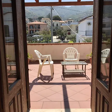 Bed and Breakfast Cerniglia 3*