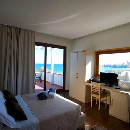 Cerniglia 3* Cefalù