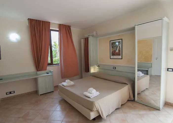 לינה וארוחת בוקר Cerniglia צ'פאלו