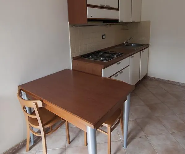 לינה וארוחת בוקר Cerniglia